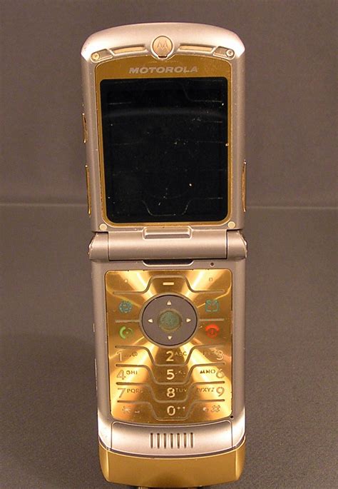 motorola dolce gabbana ebay|Motorola Dolce Gabbana Gold for sale .